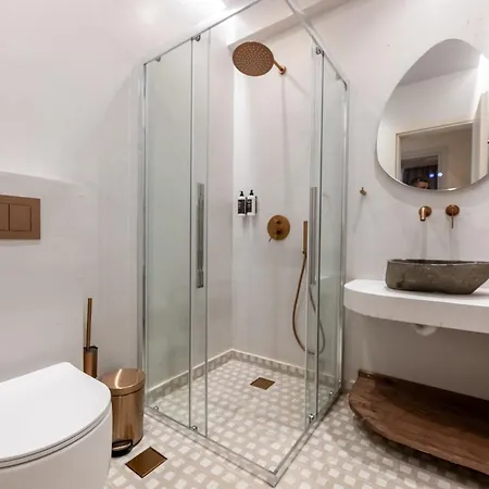 Terra Elea Luxury Pool Aura *